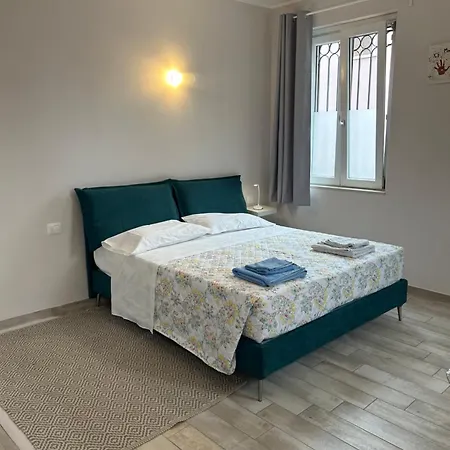 Apartment Le Di Azzano Vicino All'aeroporto Di Alice E Giorgia Azzano San Paolo